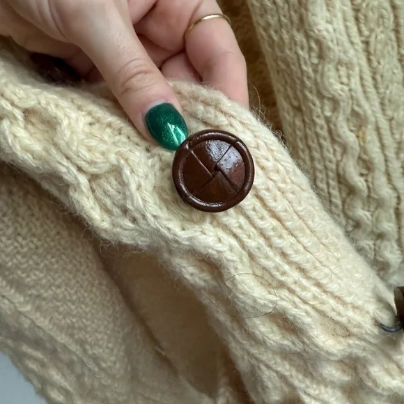 Vintage Ireland wool Cozy Cream Cable Knit Cardigan - Picture 2 of 8
